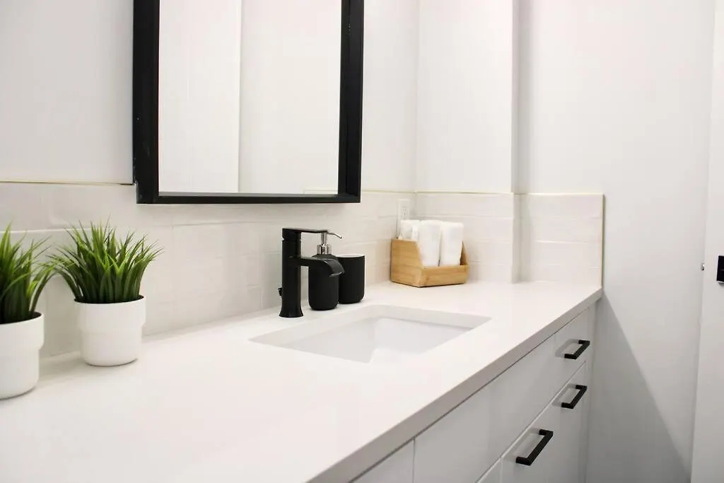 2Bdr Stylish Comfort Parkside 밴쿠버